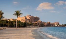 emirates-palace-abu-dhabi-beach
