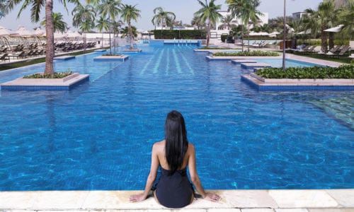 fairmont-bab-al-bahr-pool